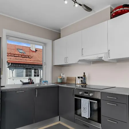 Great Location And View In Apartament *