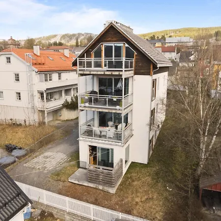 Great Location And View In Apartment