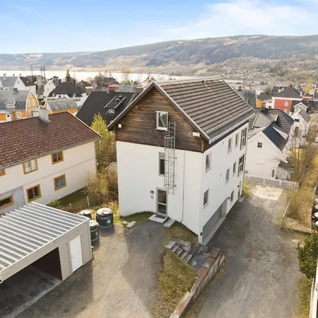 Great Location And View In Apartament
